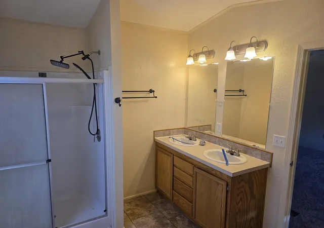Photo 4 of Manufactured home for sale at 4 Pollo Rd, Moriarty, NM 87035 | MLS# 1100207 | Listing updated on 2026-07-21