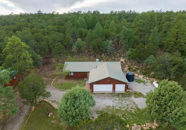 Homes for sale in Tijeras, NM | 92 Nightingale Ln, Tijeras, NM 87059 | MLS# 1100208