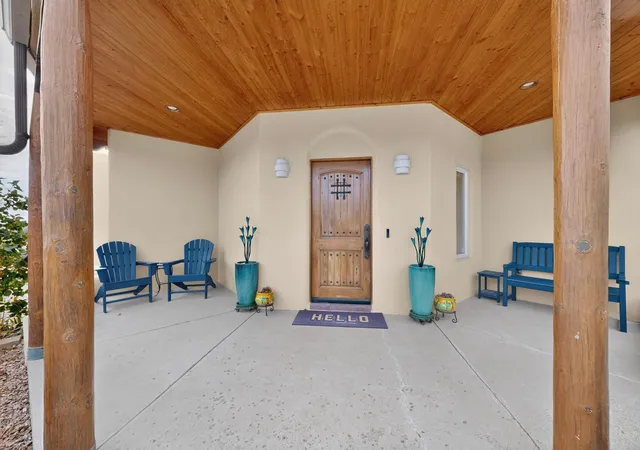 Photo 4 of Single family home for sale at 6 Naomi Dr, Tijeras, NM 87059 | MLS# 1100240 | Listing updated on 2026-07-24