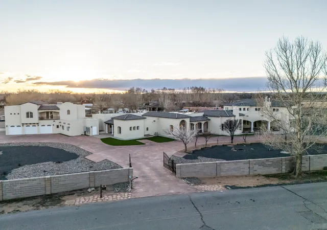Homes for sale in Albuquerque, NM | 800 Salida Sandia Sw, Albuquerque, NM 87105 | MLS# 1100318