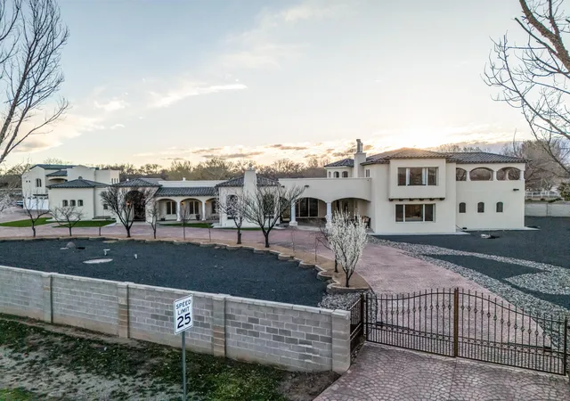 Homes for sale in Albuquerque, NM | 800 Salida Sandia Sw, Albuquerque, NM 87105 | MLS# 1100318