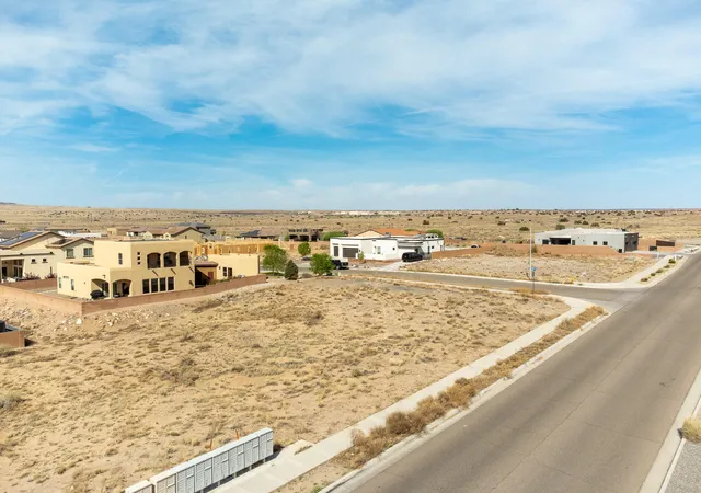 Photo 11 of Sale Pending at 6500 Pato Rd Nw, Albuquerque, NM 87120 | MLS# 1100336 | Listing updated on 2026-08-22
