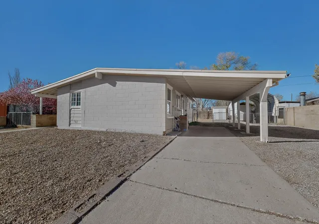 Homes for sale in Grants, NM | 820 Austin Ave, Grants, NM 87020 | MLS# 1100425