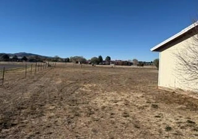 Photo 4 of Manufactured home for sale at 325 Harris Rd, Las Vegas, NM 87701 | MLS# 1100505 | Listing updated on 2026-08-21