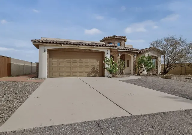 Photo 4 of Single family home for sale at 1881 17th Avenue SE, Rio Rancho, NM 87124 | MLS# 1100705 | Listing updated on 2026-07-21