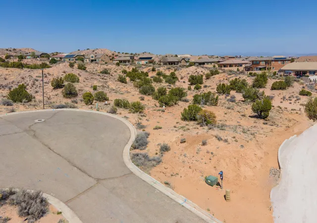 3rd image of 2308 Desert Marigold Rd Ne, Rio Rancho, NM 87144 | MLS# 1100719