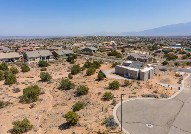 5th image of 2308 Desert Marigold Rd Ne, Rio Rancho, NM 87144 | MLS# 1100719