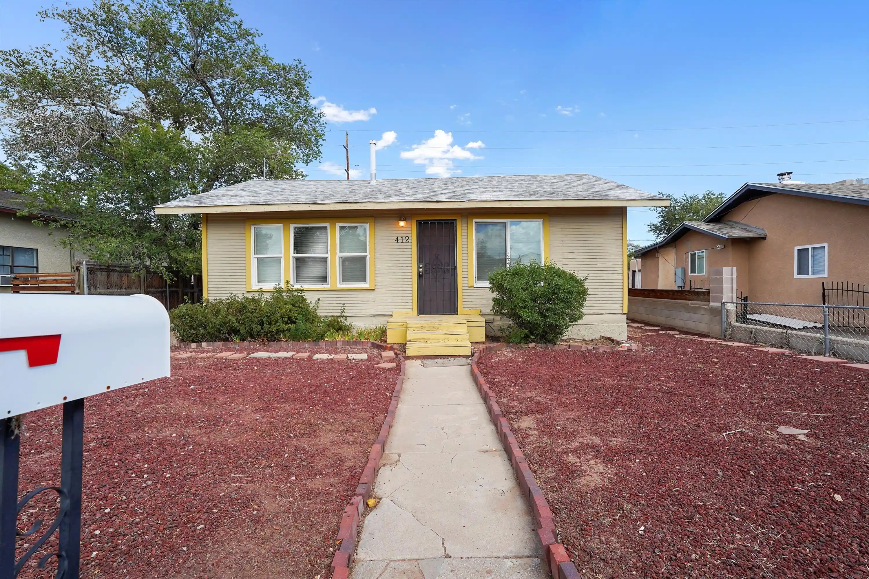 Photo 1 of Single family home for sale at 412 Harvard Dr Se, Albuquerque, NM 87106 | MLS# 1100764 | Listing updated on 2026-10-21