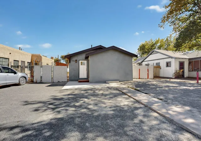 Homes for sale in Albuquerque, NM | 116 Stanford Dr Se, Albuquerque, NM 87106 | MLS# 1100798