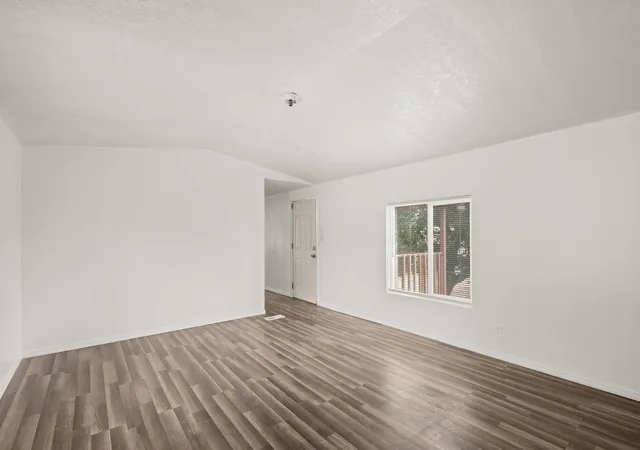 5th image of 714 City View Dr Sw, Albuquerque, NM 87105 | MLS# 1100818