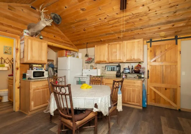 Photo 2 of Single family home for sale at 15 Victoria Ct, Pie Town, NM 87827 | MLS# 1100819 | Listing updated on 2026-08-19