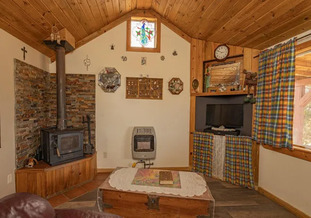 Photo 3 of Single family home for sale at 15 Victoria Ct, Pie Town, NM 87827 | MLS# 1100819 | Listing updated on 2026-08-19