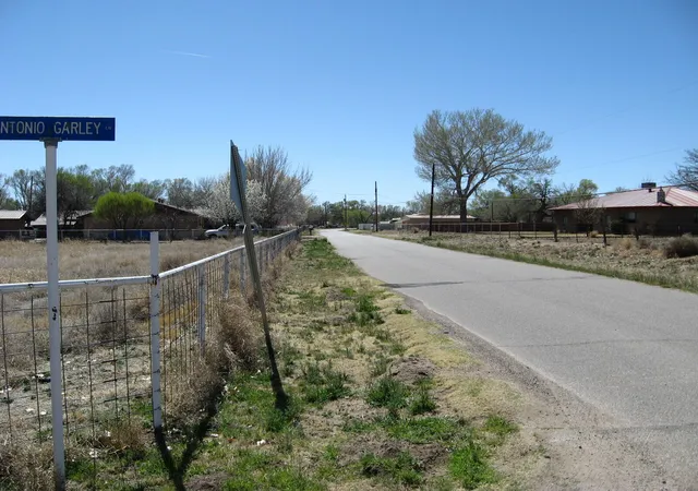 Homes for sale in Belen, NM | 10 Antonio Garley Ln, Belen, NM 87002 | MLS# 1100852