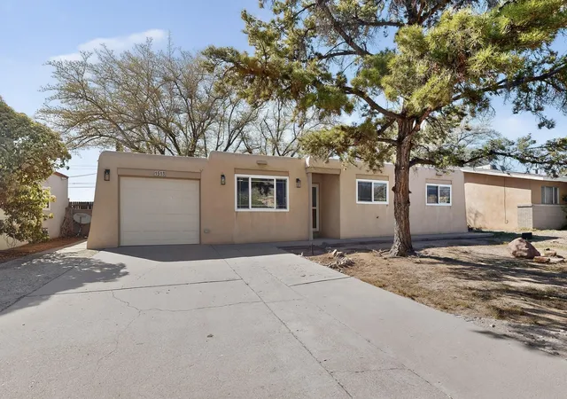 Photo 1 of Sale Pending at 1513 Muriel St Ne, Albuquerque, NM 87112 | MLS# 1100928 | Listing updated on 2026-08-29