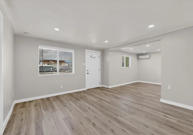 5th image of 804 Prospect Ave Nw, Albuquerque, NM 87102 | MLS# 1100958