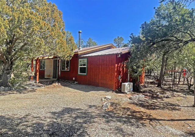 Homes for sale in Tijeras, NM | 1 Dove Rd, Tijeras, NM 87059 | MLS# 1100964