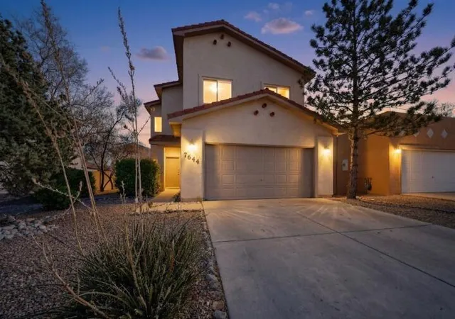 Photo 1 of Single family home for sale at 7644 Calle Comodo Ne, Albuquerque, NM 87113 | MLS# 1100983 | Listing updated on 2026-08-24