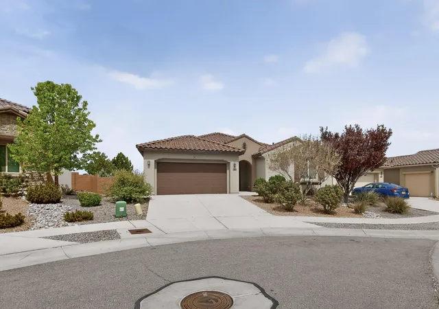 Homes for sale in Albuquerque, NM | 8752 Abierto Vista Cir Nw, Albuquerque, NM 87120 | MLS# 1101076