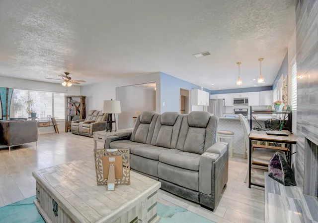 Homes for sale in Albuquerque, NM | 4820 Yucatan Dr Ne, Albuquerque, NM 87111 | MLS# 1101198