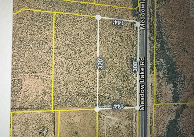 Homes for sale in Los Lunas, NM | 374 Meadowlake Rd, Los Lunas, NM 87031 | MLS# 1101250