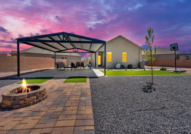 1st image of 10687 Valedon Ln Sw, Albuquerque, NM 87121 | MLS# 1101268