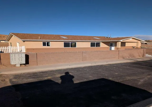Homes for sale in Belen, NM | 323 Sunrise Bluffs Dr, Belen, NM 87002 | MLS# 1101280
