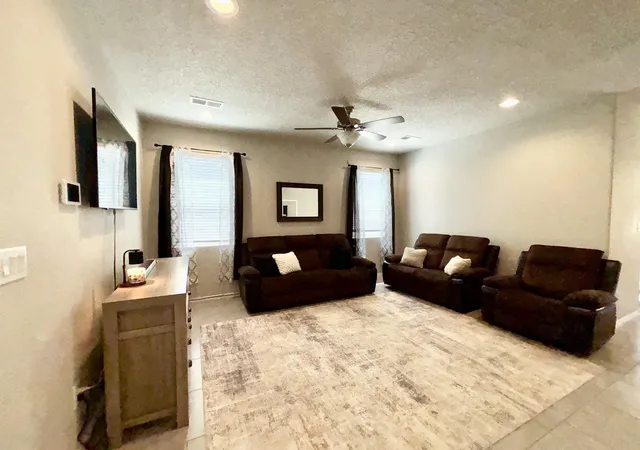 Homes for sale in Los Lunas, NM | 1741 Nicho Ct Nw, Los Lunas, NM 87031 | MLS# 1101302