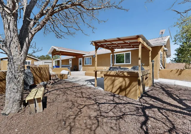 Photo 3 of Single family home for sale at 95 Lesperance Rd, Estancia, NM 87016 | MLS# 1101334 | Listing updated on 2026-07-21