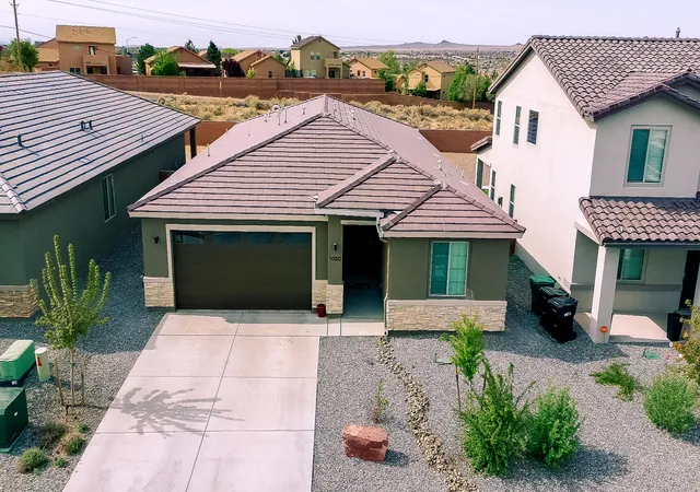 1st image of 1050 Teena Rd Se, Rio Rancho, NM 87124 | MLS# 1101383