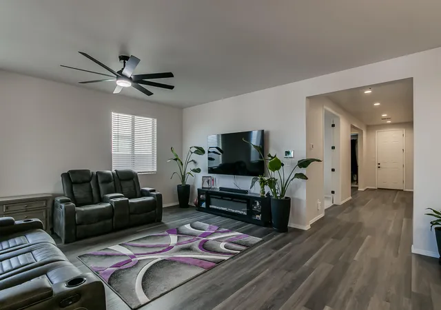 4th image of 1050 Teena Rd Se, Rio Rancho, NM 87124 | MLS# 1101383