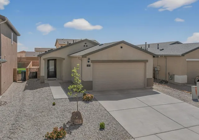 Homes for sale in Los Lunas, NM | 410 Hicks Dr Sw, Los Lunas, NM 87031 | MLS# 1101494