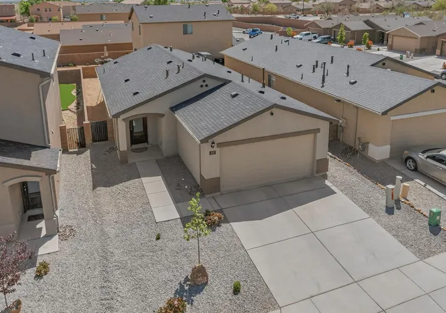 Homes for sale in Los Lunas, NM | 410 Hicks Dr Sw, Los Lunas, NM 87031 | MLS# 1101494