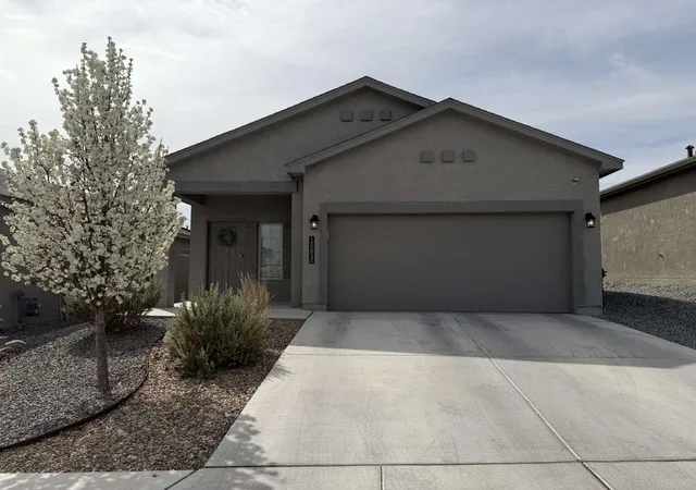 1st image of 10652 Aspiration Ln Sw, Albuquerque, NM 87121 | MLS# 1101590