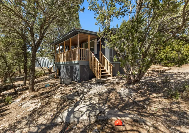 Photo 4 of Sale Pending at 4 Brandy Ct, Edgewood, NM 87015 | MLS# 1101678 | Listing updated on 2026-07-25