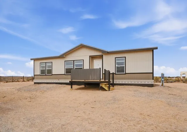 Homes for sale in Rio Rancho, NM | 1300 Iglesia St Sw, Rio Rancho, NM 87124 | MLS# 1101756