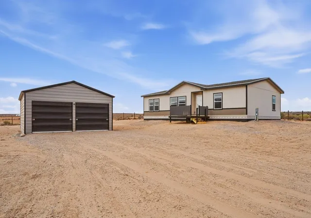 Homes for sale in Rio Rancho, NM | 1300 Iglesia St Sw, Rio Rancho, NM 87124 | MLS# 1101756