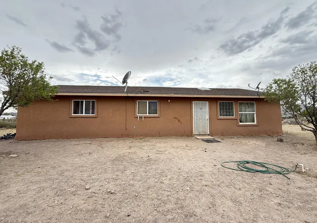 Homes for sale in Lemitar, NM | 46 Mel's Rd, Lemitar, NM 87823 | MLS# 1101757