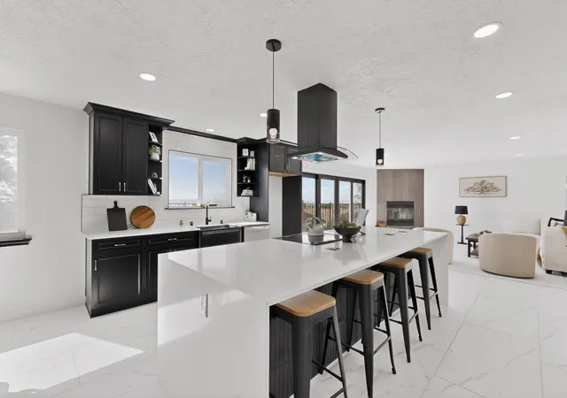 Homes for sale in Albuquerque, NM | 1729 Monte Largo Dr Ne, Albuquerque, NM 87112 | MLS# 1101852