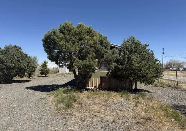 Photo 21 of Manufactured home for sale at 304 Walker St, Estancia, NM 87016 | MLS# 1101882 | Listing updated on 2026-08-03