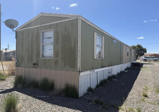 Photo 3 of Manufactured home for sale at 304 Walker St, Estancia, NM 87016 | MLS# 1101882 | Listing updated on 2026-08-03