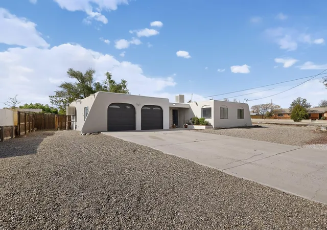 Photo 1 of Single family home for sale at 1401 35th Circle Se, Rio Rancho, NM 87124 | MLS# 1101918 | Listing updated on 2026-08-28