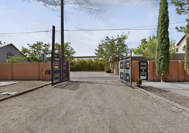 Photo 3 of Single family home for sale at 2115 Hollywood Ave Nw, Albuquerque, NM 87104 | MLS# 1101919 | Listing updated on 2026-07-21