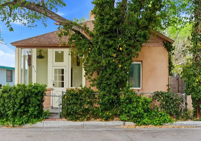 1st image of 615 Keleher Ave Nw, Albuquerque, NM 87102 | MLS# 1101938