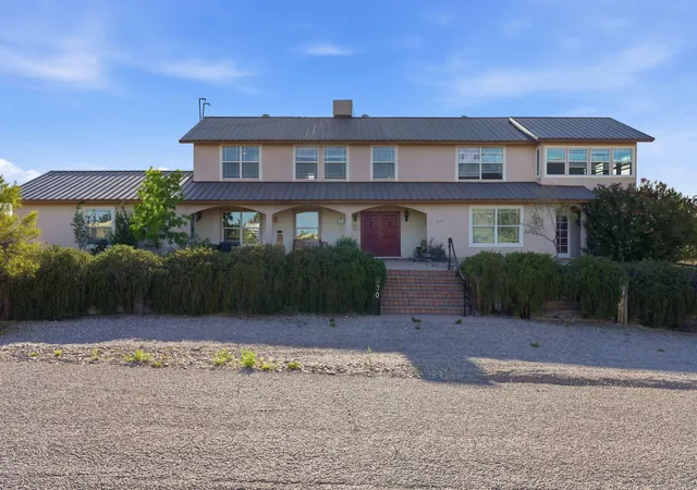 Homes for sale in Elephant Butte, NM | 600 Skyline Dr, Elephant Butte, NM 87935 | MLS# 1101987