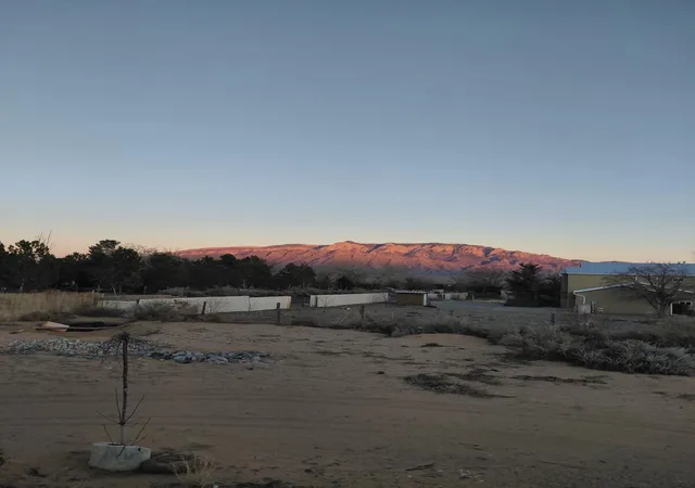 17th image of 585 Angel Rd, Corrales, NM 87048 | MLS# 1102019
