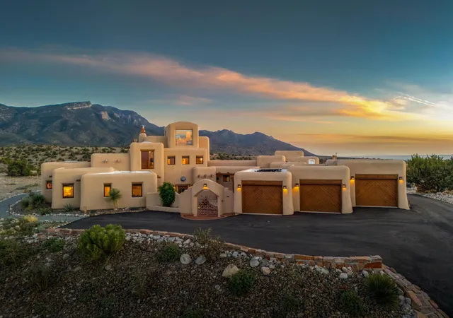 Homes for sale in Placitas, NM | 85 Overlook Dr, Placitas, NM 87043 | MLS# 1102074