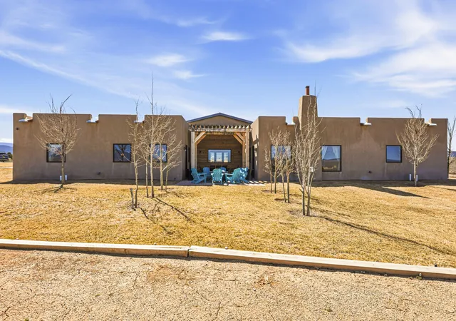 2nd image of 8 Golf Course Dr, Ranchos De Taos, NM 87557 | MLS# 1102102
