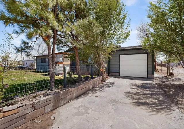 1st image of 1106 W Leonard Ave, Estancia, NM 87016 | MLS# 1102113