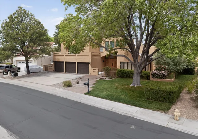 5th image of 9515 Augusta Ave Ne, Albuquerque, NM 87111 | MLS# 1102070