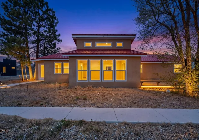 Photo 1 of Single family home for sale at 72 Aspen Dr, Edgewood, NM 87015 | MLS# 1102130 | Listing updated on 2026-08-23